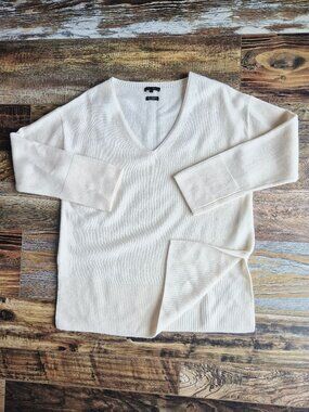 Massimo Dutti Wool Cashmere Boxy Relaxed V-Neck Sweater Side-Slit Ivory